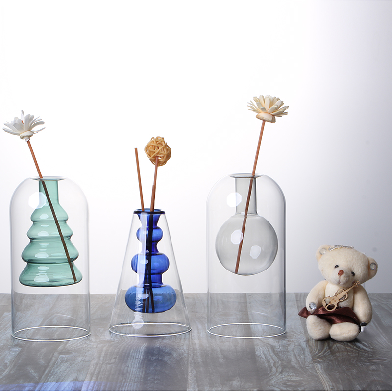 COLOR GLASS AROMATERAPY VASE